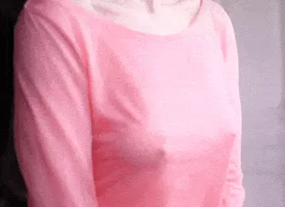ノーブラエロGIF画像70枚 胸ポチや乳首ポチしてる巨乳美女の着衣おっぱい集めてみた031