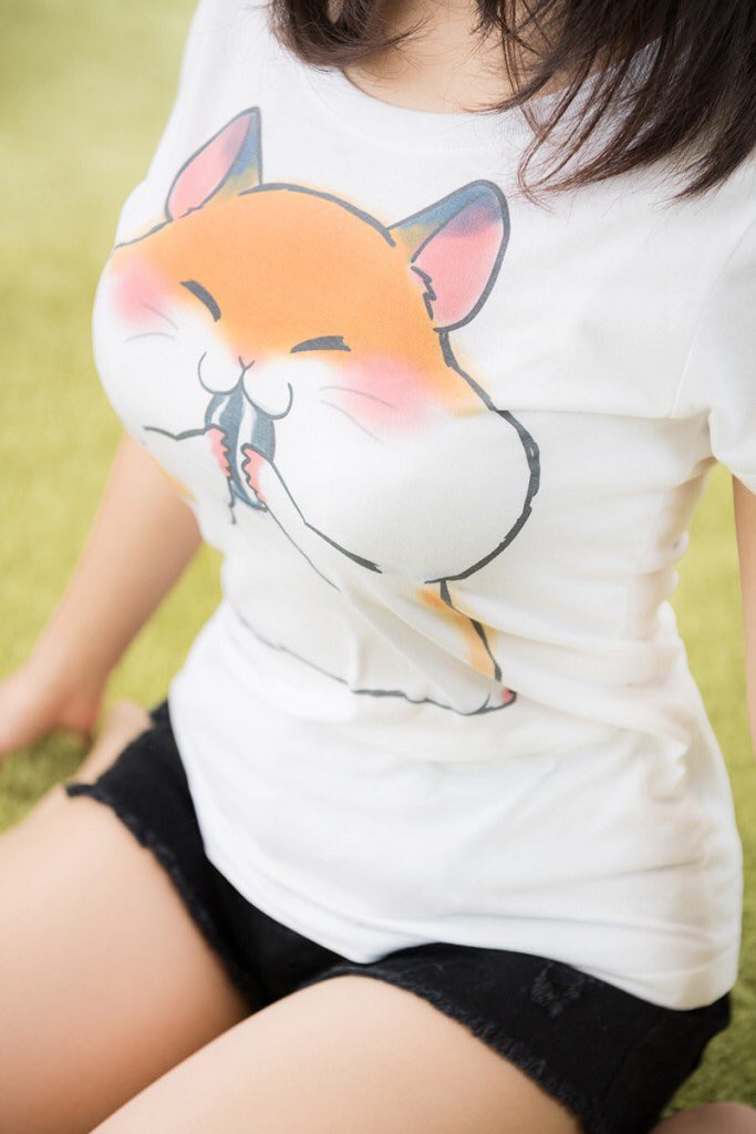 最近のおっぱいTシャツ事情がエロすぎた。巨乳がハムスターになるってどゆこと？？002