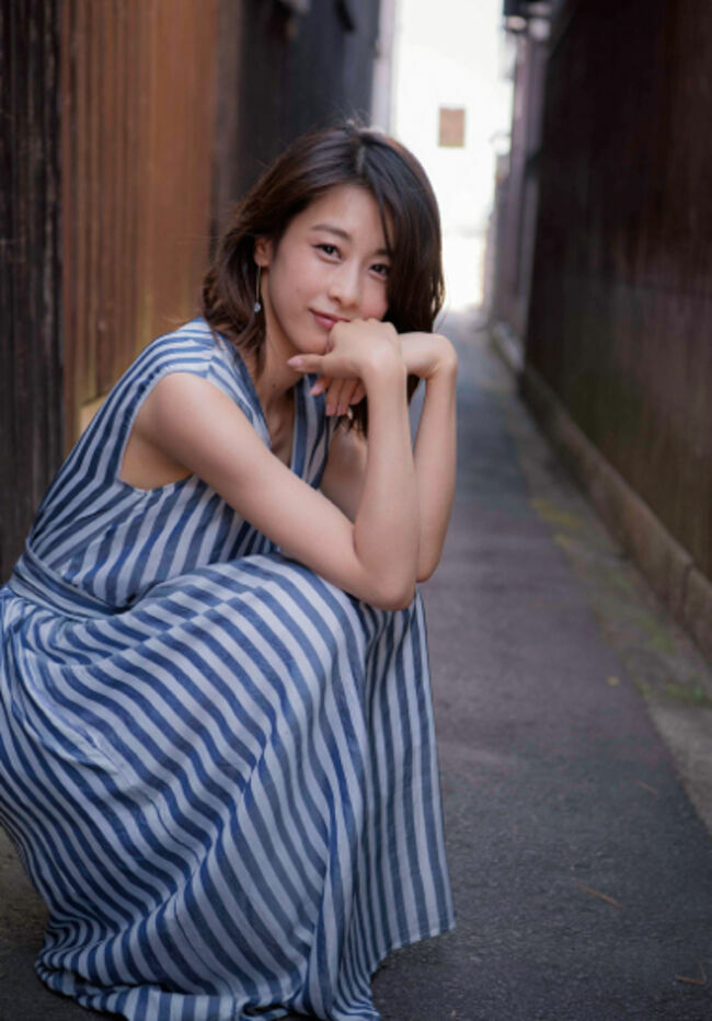 カトパン（加藤綾子アナ）のおっぱい画像100枚集めてみた!!交際相手が裏山すぎる!!051