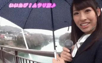 ハプニングエロ画像81枚 胸チラやおっぱいポロリ・パンチラなどラッキースケベなエロGIF集めてみた038