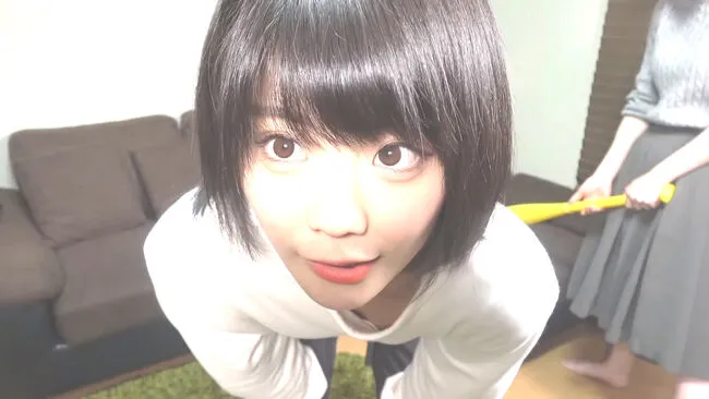 芸能人胸チラ画像138枚 女優やグラドル・女芸人まで谷間やブラがポロリしちゃった有名人048