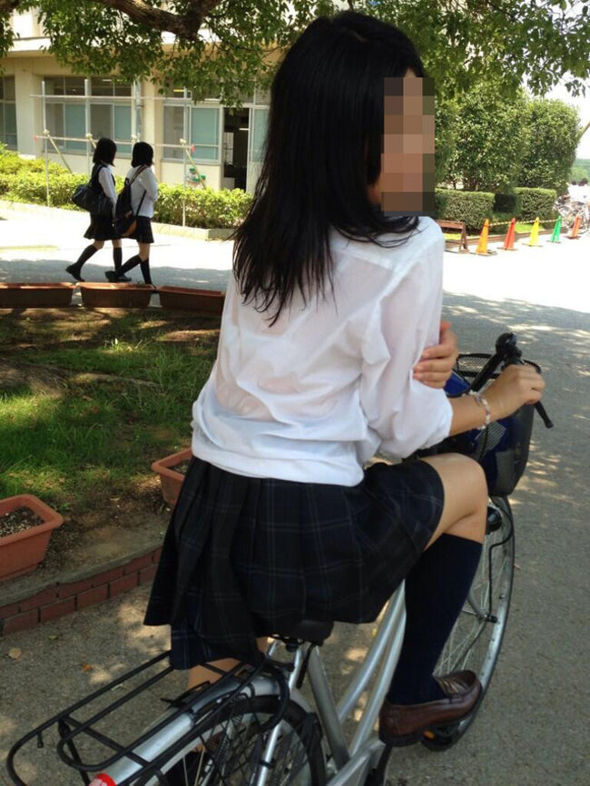 夏服JKエロ画像138枚 透けブラや胸チラおっぱいなど女子校生盗撮まとめ082