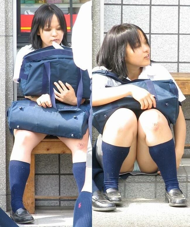 JKしゃがみパンチラエロ画像182枚 むちむち太ももや股開いてパンツ見てる女子校生盗撮集めてみた118