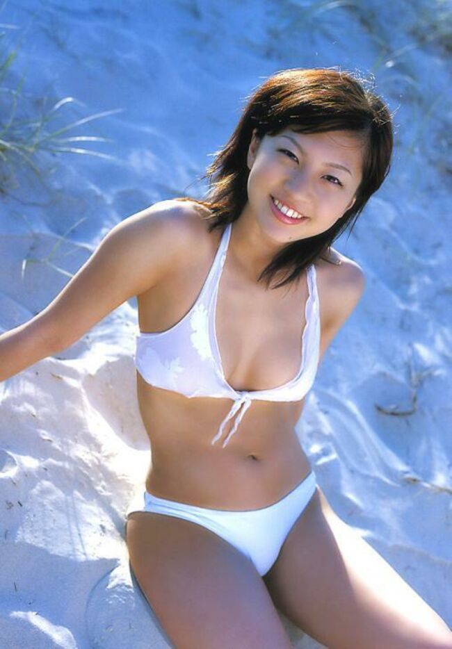 安田美沙子エロ画像203枚 Dカップ水着おっぱいグラビアや胸チラ・お宝パン線集めてみた056