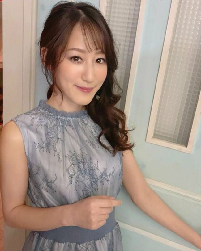 天河みなせエロ画像45枚 元CMタレント人妻の顔射やセックス＆おすすめ動画集めてみた015