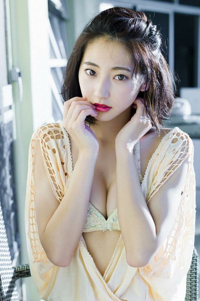 武田玲奈エロ画像293枚 お椀型美乳おっぱいやスレンダー水着グラビア集めてみた206