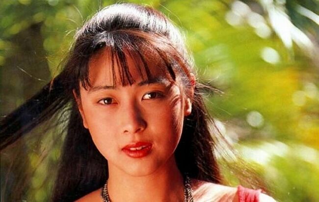 坂井泉水（ZARD）エロ画像116枚 伝説のヌードや貴重なレースクイーン時代の手ブラおっぱいグラビア集めてみた020