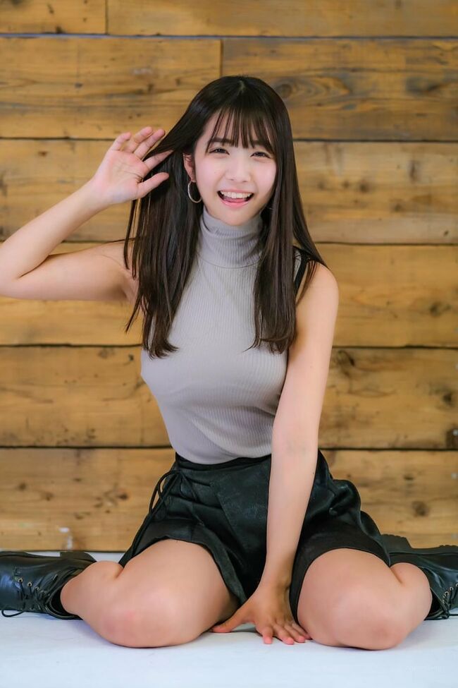 天羽希純エロ画像229枚 適乳？Gカップデカ乳アイドルの手ブラセミヌードや水着グラビア集めてみた211