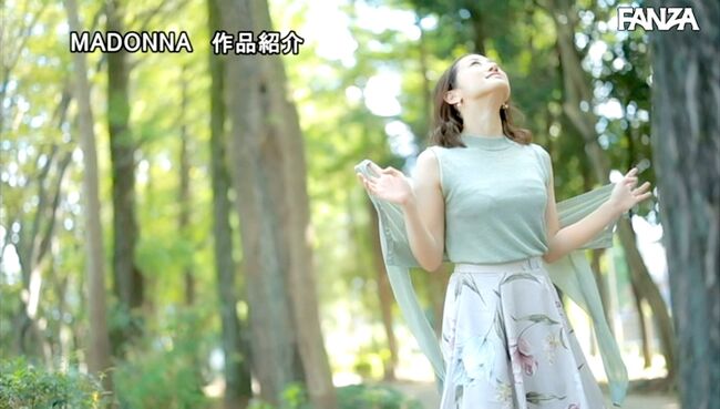 白花こうエロ画像147枚＆おすすめ動画5選 超美人人妻のヌードや吸引がエグイバキュームフェラ集めてみた057