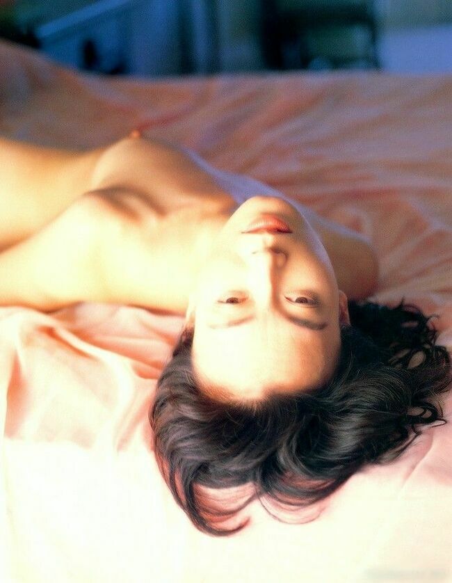 島田陽子エロ画像49枚 ヘアヌードや濡れ場乳首などベテラン女優の美麗全裸集めてみた002