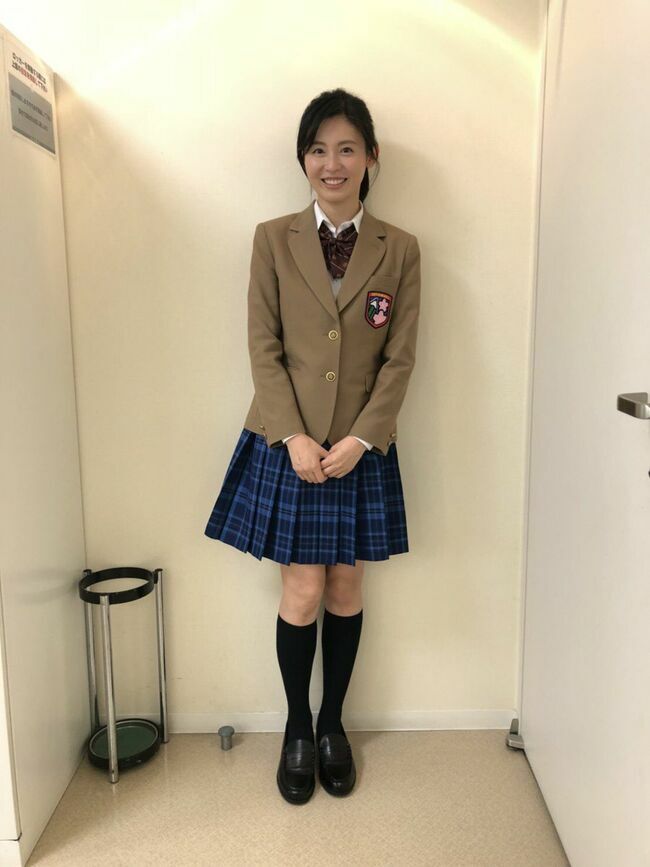 本仮屋ユイカエロ画像199枚 セミヌードや美尻など貴重な水着＆ランジェリーグラビア集めてみた194