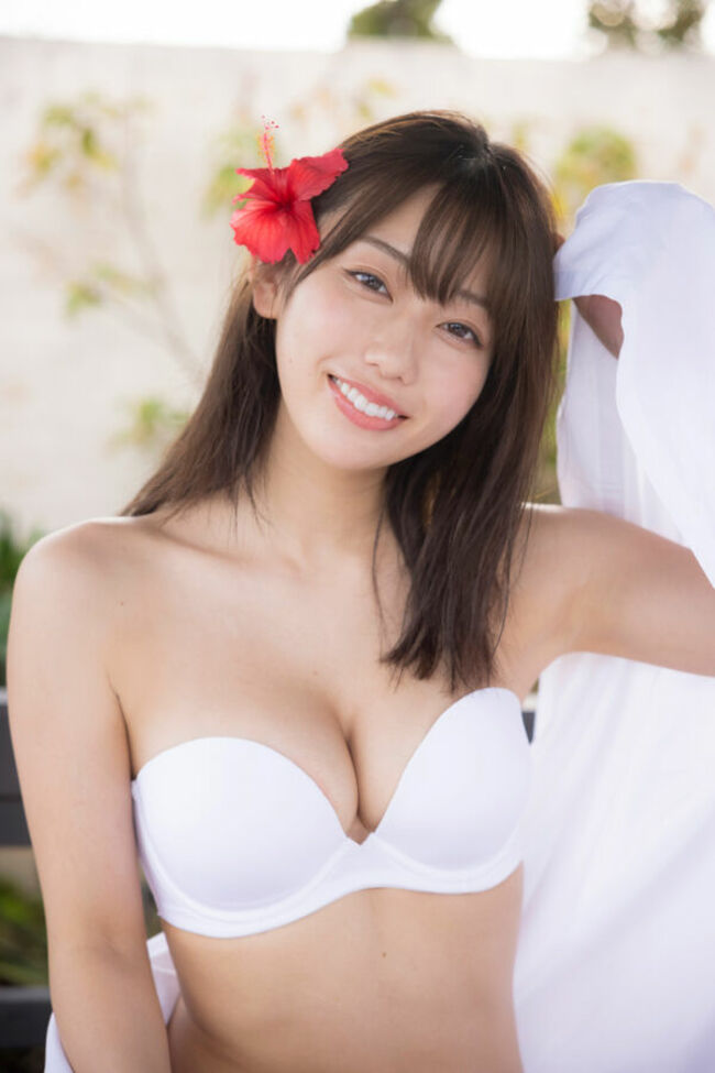 凛咲子エロ画像114枚 Gカップ爆乳とくびれが美しい美人グラドルの水着グラビア集めてみた009