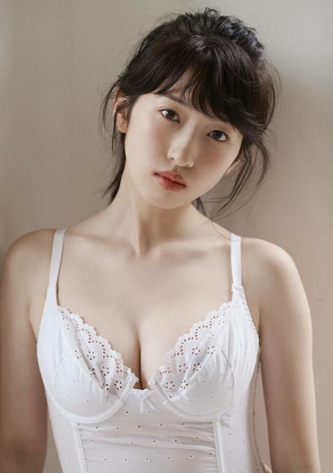 日比美思エロ画像208枚 元天てれメンバーの手ブラおっぱいや美乳水着グラビア集めてみた156