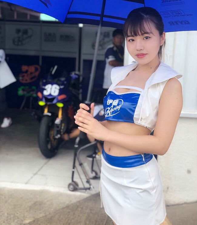 桜田ななエロ画像124枚 Gカップ爆乳レースクイーンの泡セミヌードや過激水着グラビア集めてみた034