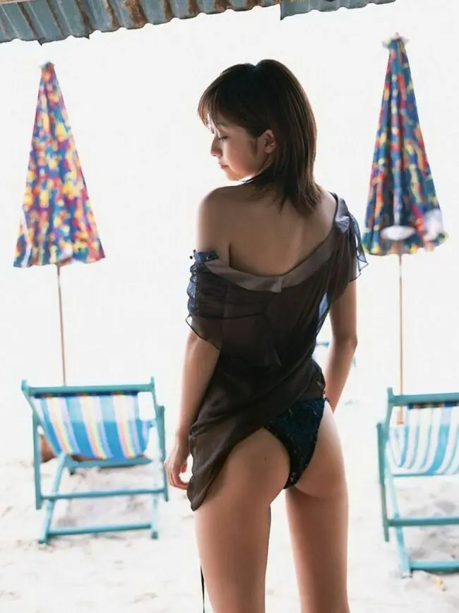 折原みかエロ画像357枚 2児のママで元グラドルのCカップセミヌードや水着グラビア集めてみた159