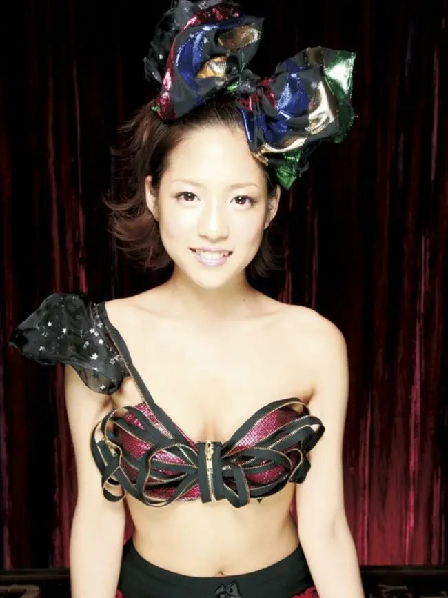 折原みかエロ画像357枚 2児のママで元グラドルのCカップセミヌードや水着グラビア集めてみた310