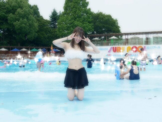 市川愛美エロ画像35枚 黒ビキニが似合う水着おっぱいグラビア集めてみた018