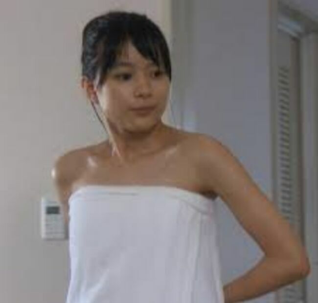 芳根京子エロ画像158枚 バスタオル一枚のセクシーシーンや美人過ぎる着衣グラビア集めてみた107