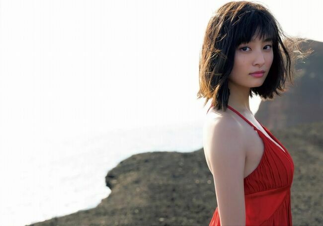 吉川愛エロ画像201枚 元子役女優の水着やチラ見せ着衣グラビア集めてみた005