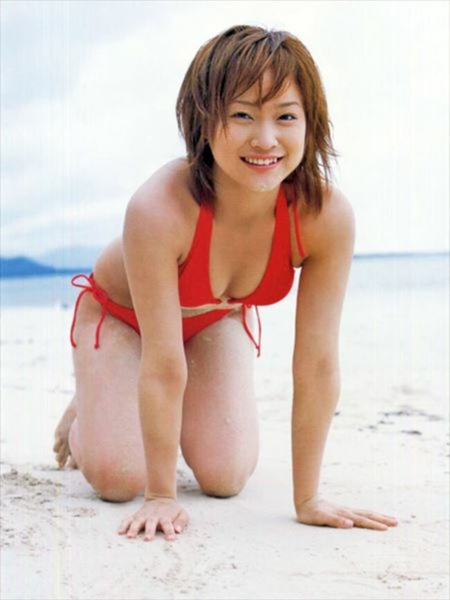 亀井絵里エロ画像61枚 元モー娘。貧乳美少女アイドルのあやういビキニグラビアや胸チラ集めてみた026