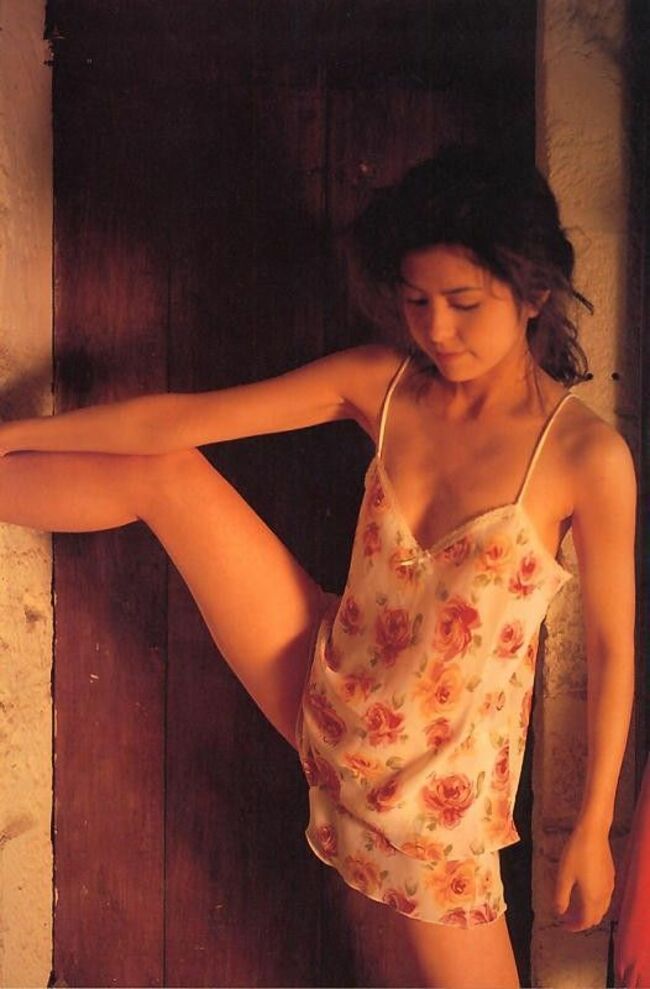 沢口靖子エロ画像20枚 科捜研女優の数少ない若手時代のお宝グラビア集めてみた007