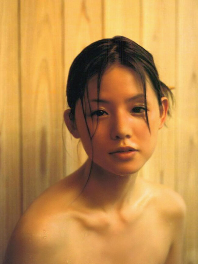 小西真奈美エロ画像55枚 初代小顔女優こにたんのせいヌードや胸チラショット集めてみた002