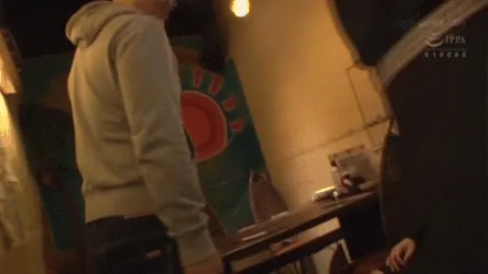 居酒屋レイプエロGIF005