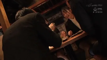 居酒屋レイプエロGIF018