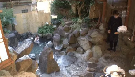 混浴人妻エロGIF画像56枚 天然から痴女まで温泉でハメられる奥様集めてみた005