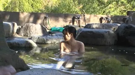 混浴人妻エロGIF画像56枚 天然から痴女まで温泉でハメられる奥様集めてみた067