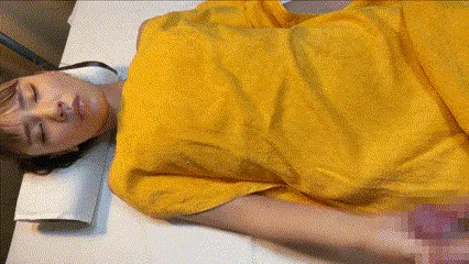 診察エロGIF015