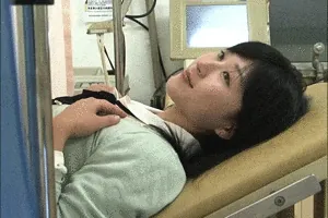 診察エロGIF041