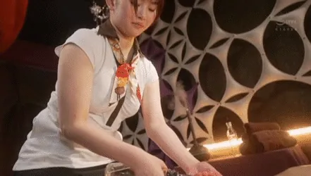 スケベメンエス嬢エロGIF052