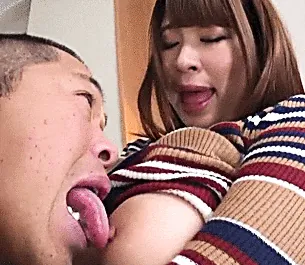 乳首ねぶりエロGIF022