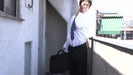 ノーブラ人妻エロGIF068