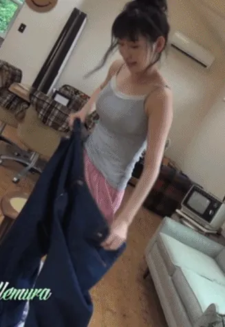 大きいおっぱいエロGIF034