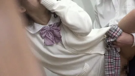 小悪魔美少女エロGIF016