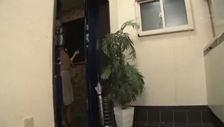 雨エロGIF画像007