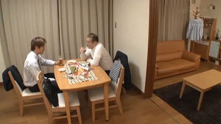 コソコソセックスエロGIF画像002