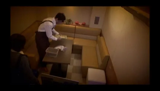 カラオケレイプエロGIF001