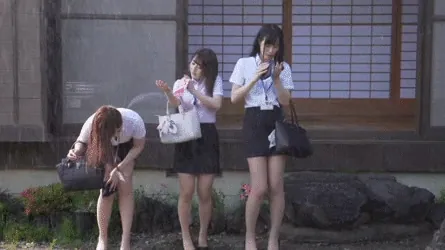 おっさんと少女エロGIF021