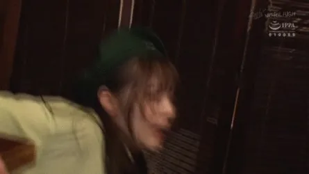 店員イタズラエロGIF画像015