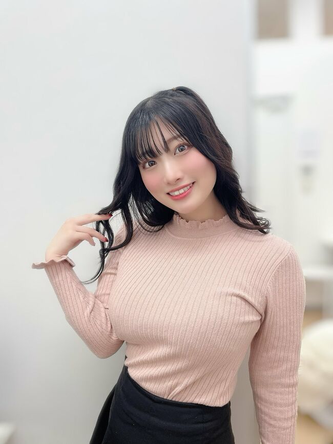 【Vol.14】チラ見不可避な着衣巨乳エロ画像100枚！045