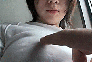 敏感な乳首をコネられ弄られ身もだえする女たちのGIF50枚020
