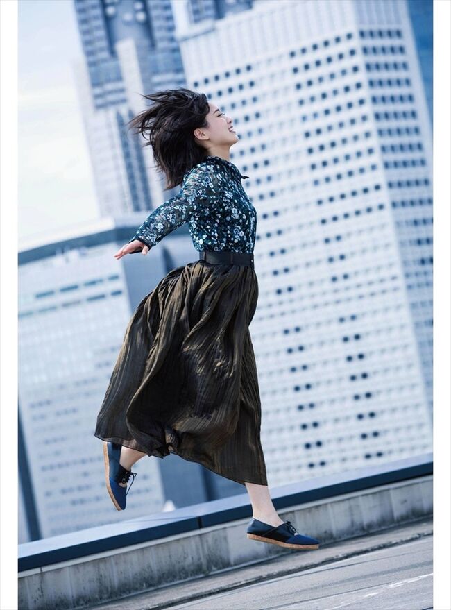 菅井友香063