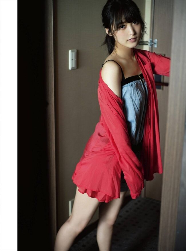 菅井友香064
