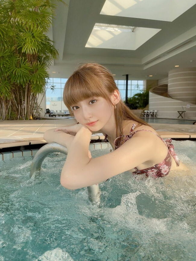 荻野由佳007