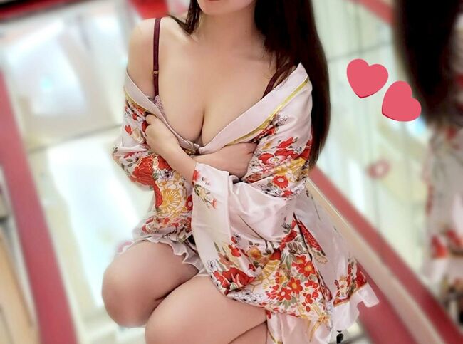 浴衣+おっぱいは水着+おっぱいと肩を並べる夏のおっぱい030