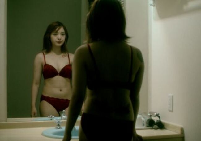芸能人のヌードエロ画像2,211枚 女優やアイドル497名の濡れ場おっぱいや乳首まとめ‼【2023年版】244