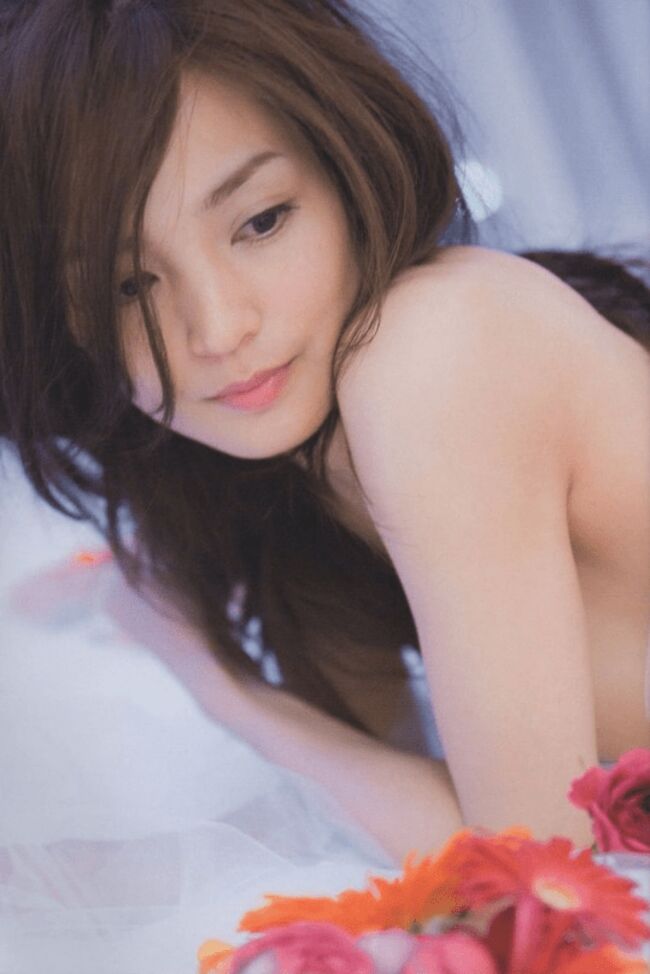 国仲涼子002